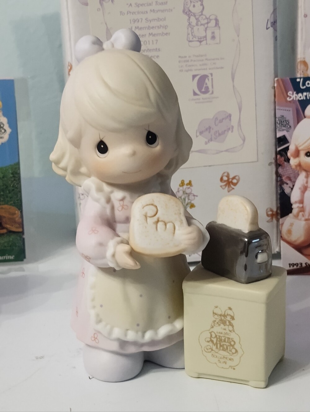 Precious Moments Figurines Set of 4- #CO 114 & #CO 117 & #PM 931 & #CO 116 - Picture 5 of 6